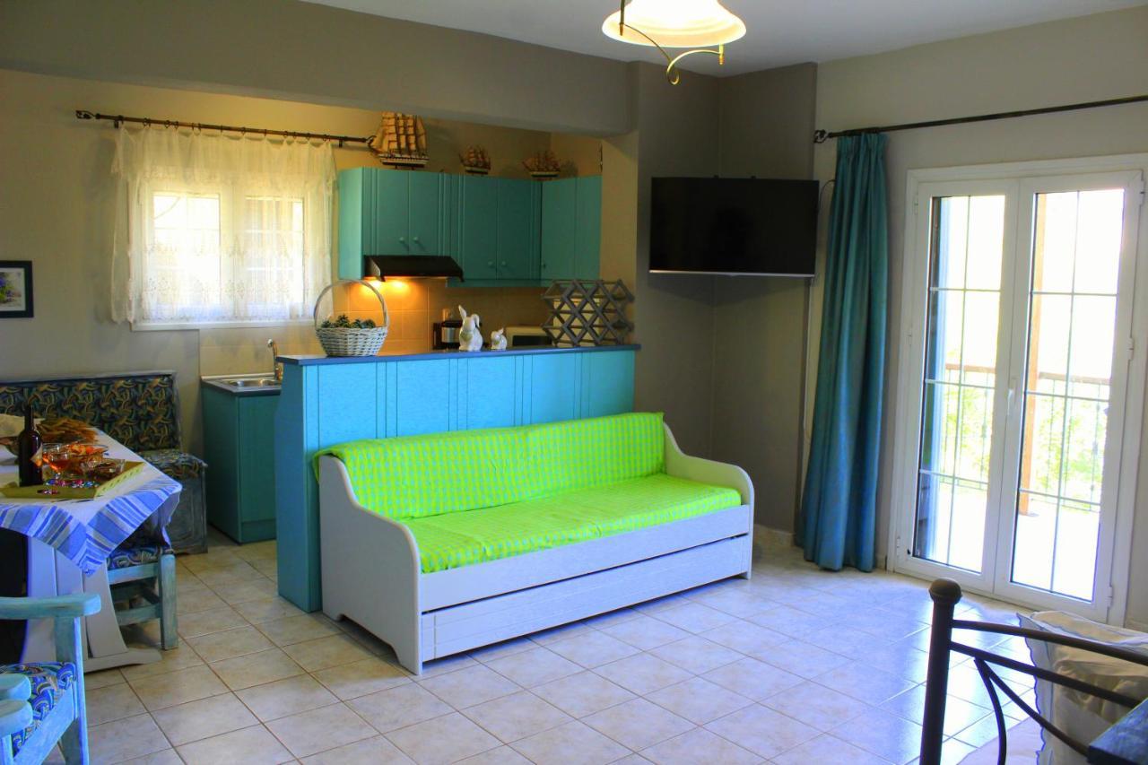 Tzaneria Apartments Skiathos Kanapitsa  Екстериор снимка